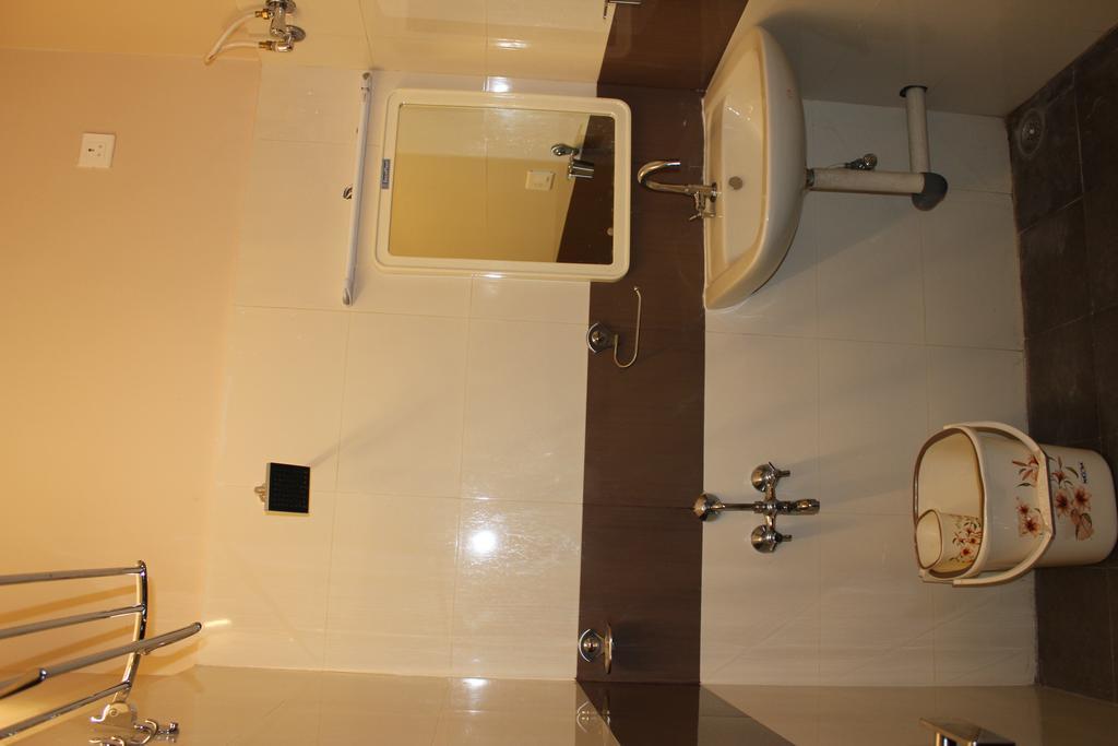 Raj Residency Salem Apartamento Exterior foto